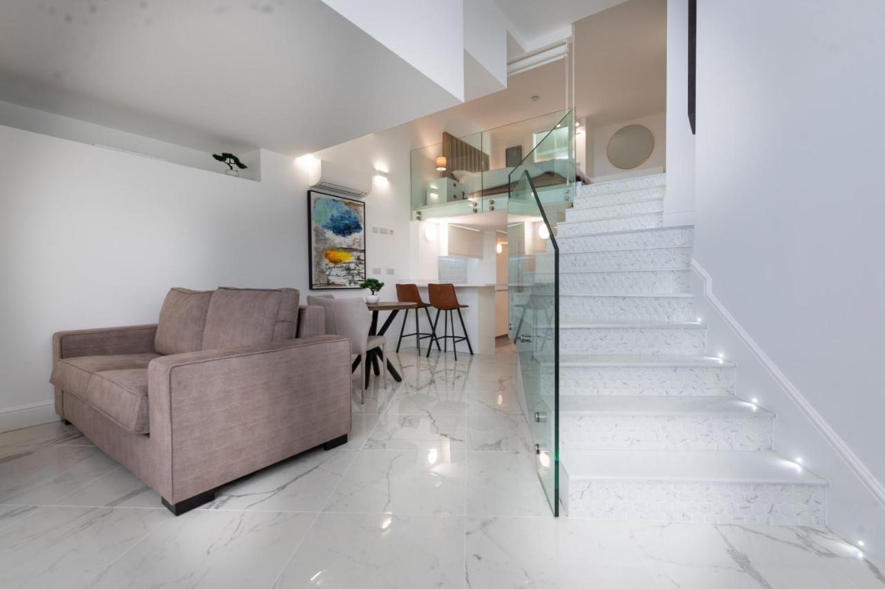 Beachfront Maisonette 지브롤터 외부 사진